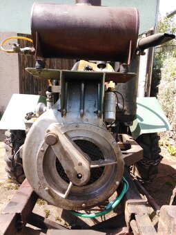 Malotraktor domácí výroby - 12