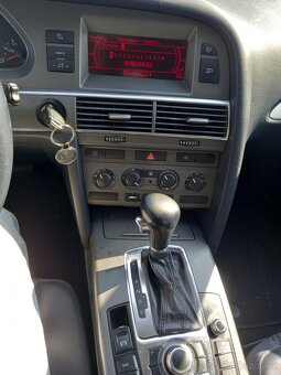 Audi A6 2.4 V6 klima, tažné, automat - 12