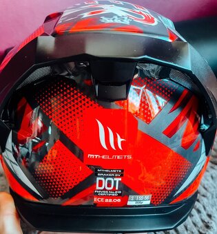 Přilba MT helmets breaker SV - 12