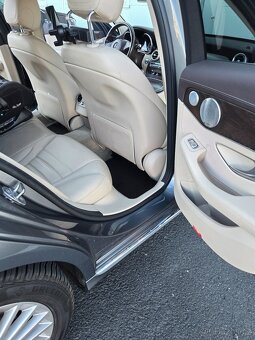 Mercedes Benz C 250D 2018 W205 - 12