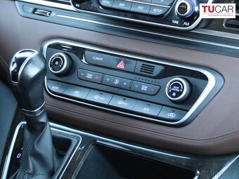 Hyundai H-1 Starex 4x4 2.5 CRDI Automat - 12