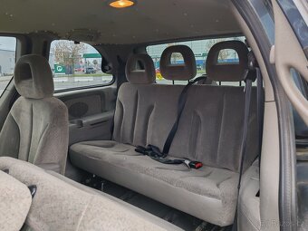 Chrysler Voyager 2.4i LPG 7 míst - 12