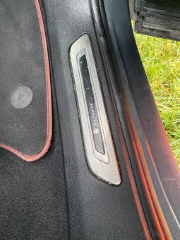 Predam VW Touareg 4.2 V8 TDi EXCLUSIVE - 12