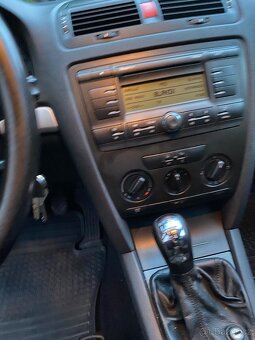 Škoda octavia2 - 12