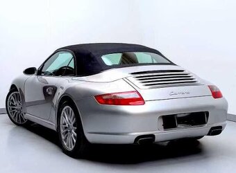 Porsche 911 Carrera 3.6i  (typ 997) - 12