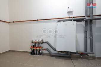 Prodej rodinného domu, 120 m², Uherský Ostroh, ul. Hráza - 12
