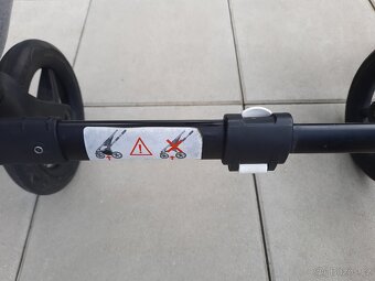 Dvojkočár Bugaboo Donkey 3 - 12