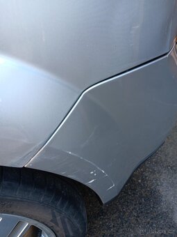 Ford Focus 1.6i 74kw - 12