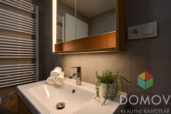 Designově zařízený dům 5+kk, Beroun - 12