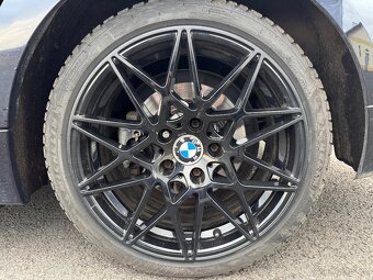 BMW E91 320D - 12