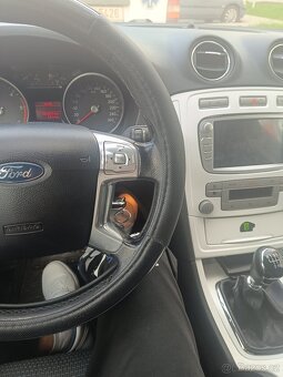 Ford Mondeo MK4 rok 2008 - 12