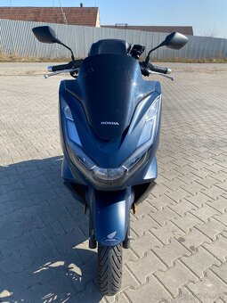 Honda PCX125 - 12