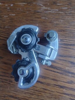 Sada Shimano 600 Arabesqua - 12