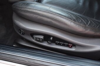 BMW Řada 6 645 Ci KUPÉ/KŮŽE/NAVI/AUTOMAT/ - 12