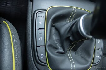 Hyundai Kona - 12