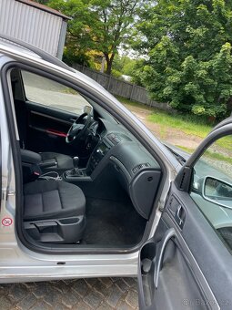Škoda Octavia 2 2.0 TDI - 12