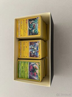 Pokémon Sbírka + Bulk - 12