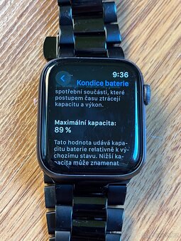 Apple Watch Series 4 44mm - 12