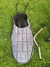 Thule CX2 s příslušenstvím - 12