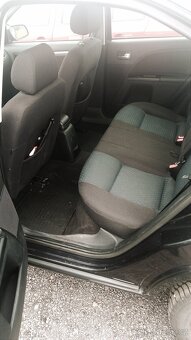 Ford Mondeo Liftback, 2.0 TDI, 85 KW, r. 2006, ČR - 12