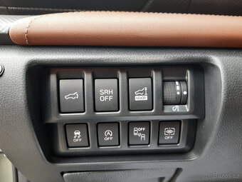 Subaru Forester 2,5 AWD, Max výbava, nový model, 30.000 km - 12