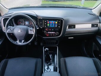 Mitsubishi Outlander 2.0i BENZÍN 2017 MANUÁL LED KAMERA 2WD - 12