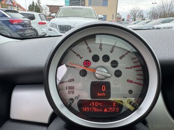 Mini Coper 1.6 i, rok 2010.149000 km najeto. - 12