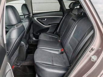 Hyundai I30 1.6 CRDi 100kW Weekend DCT 2015 - 12