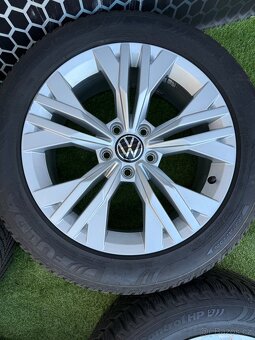 Passat B8 / B8 ALLTRACK - ORIGINÁLNÍ SADA - 12