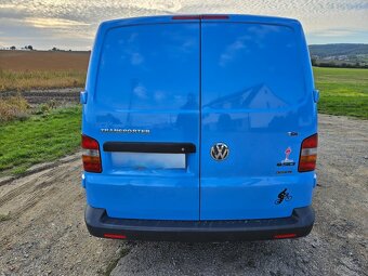 Volkswagen T5 - 12