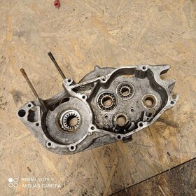 Manet 90 - nádrž,kryty karburátorů JawaČZ,světla.. - 12