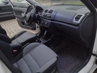 Škoda Fabia II Combi - 12