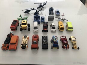 Kovova autíčka, Hotwheels, Transformers - 12