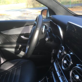 mercedes benz GLC 220d - 12