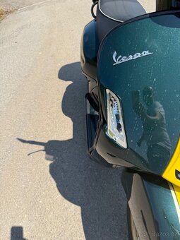 Vespa 125ccm GTS. Rv:2022. havarovane pojizdne - 12