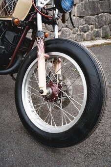 Motorka Suzuki TRS118 (café racer) - 12