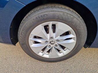 Škoda Octavia Combi IV 2,0 TDI 85 KW , navi, vyhř.sed, DPH - 12