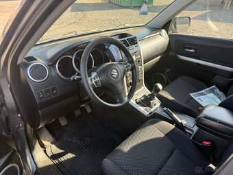 Suzuki Grand Vitara 1.9D MANUÁL 4x4 - 12