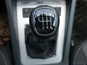 Škoda Octavia 1.5TSI 110kW AMBITION TAŽNÉ ČR 1MAJITEL - 12