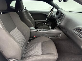 Dodge CHALLENGER 5.7 HEMI - 12