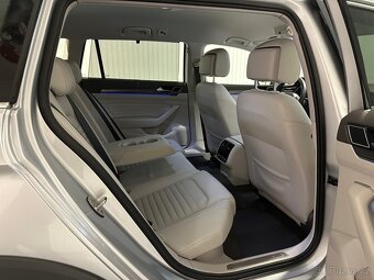 VW Passat ALLTRACK 2.0TDI 176kW WEBASTO HUD BLIND VIRTUÁL - 12