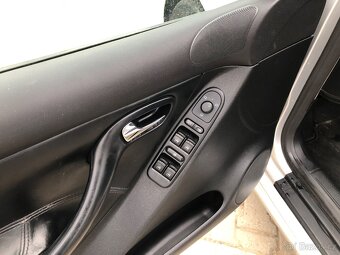 Seat Leon, 2.8 V6 150kW - 12