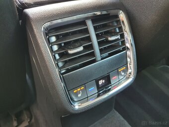 Škoda Octavia 4 iV Combi Style 1.4TSI 150kW 54tkm Virtual Qi - 12