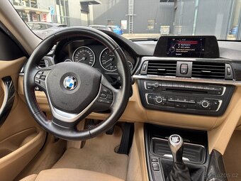 BMW Řada 320i 135kW - 12