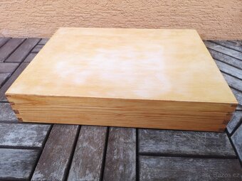 Dřevěné krabičky s víkem - 12