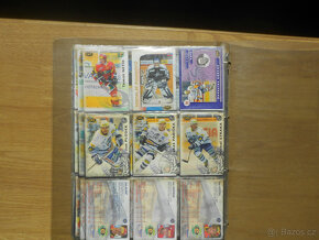 Hokejové kartičky 184 kusů - 12