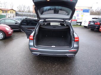 Mercedes E400D 4x4 9rychl. aut. 3.0D 250kw-340hp r.v.11/2018 - 12