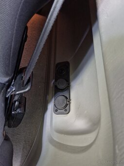 OPEL VIVARO 2.5 CDTI 8-MÍST - 12