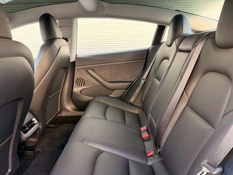 Tesla Model 3 SR+ záruka 2030 DPH 29.000Km - 12