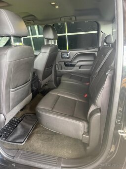 Chevrolet Silverado Z71 Black Widow - 12